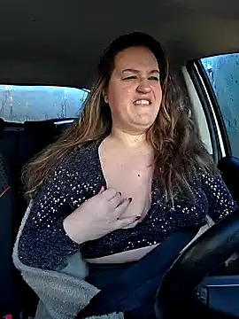 justtess online show from December 14, 9:14 am