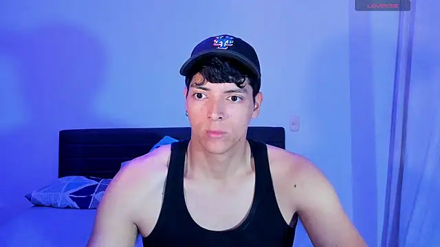 Snapshot of _JacobMiller__ chatting on May 8, 9:53 pm JacobMiller online show from May 8, 9:53 pm