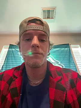 Snapshot of theycallmes3x chatting on February 25, 8:41 pm theycallmes3x online show from February 25, 8:41 pm