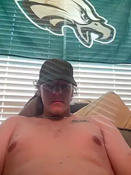 Snapshot of theycallmes3x chatting on March 19, 6:12 pm theycallmes3x online show from March 19, 6:12 pm