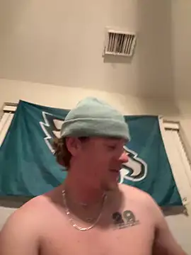 Snapshot of theycallmes3x chatting on March 23, 8:04 am theycallmes3x online show from March 23, 8:04 am