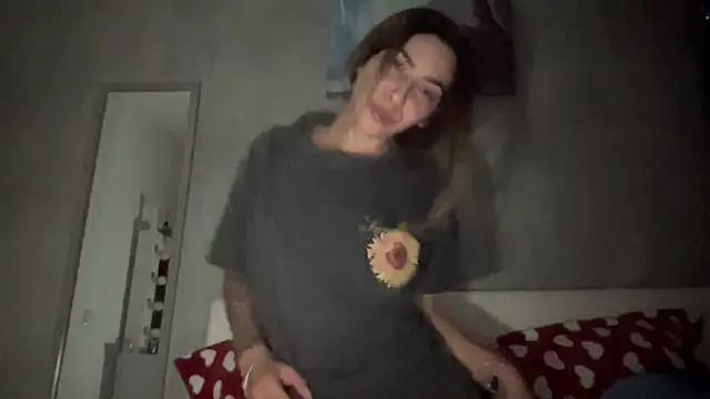 sarrah rossy online show from November 24, 10:20 pm