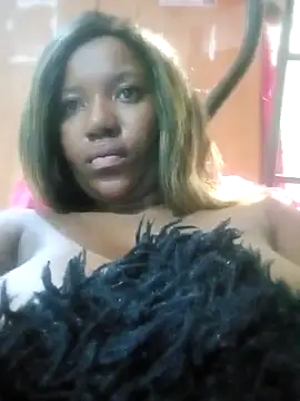 Coco Nile online show from March 5, 1:31 am