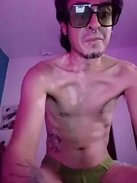 Snapshot of Chris_MaVe_ chatting on March 9, 10:19 am Chris MaVe online show from March 9, 10:19 am