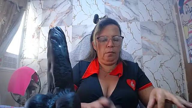 alina maturehot online show from March 31, 8:09 pm