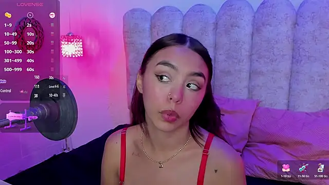 lanna brunette online show from November 20, 1:00 pm