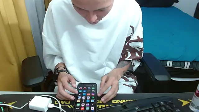 duo peludoo online show from February 28, 11:50 pm