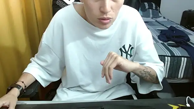 duo peludoo online show from March 6, 1:18 pm