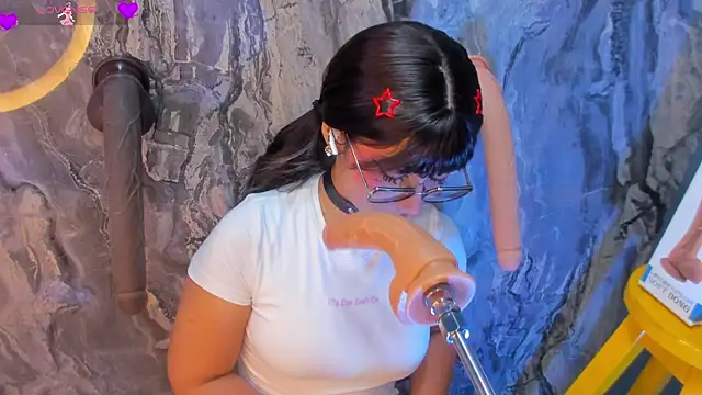 linda sofi   online show from March 28, 8:41 pm