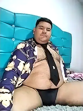 Snapshot of oscarshow24 chatting on February 22, 11:35 pm oscarshow24 online show from February 22, 11:35 pm