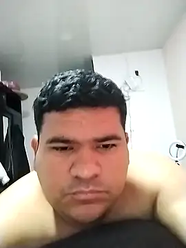 Snapshot of oscarshow24 chatting on March 4, 11:51 am oscarshow24 online show from March 4, 11:51 am