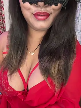 WifyHubby 38 online show from October 31, 6:53 pm