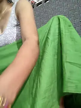 lovely----bhabhi online show from February 18, 1:01 am