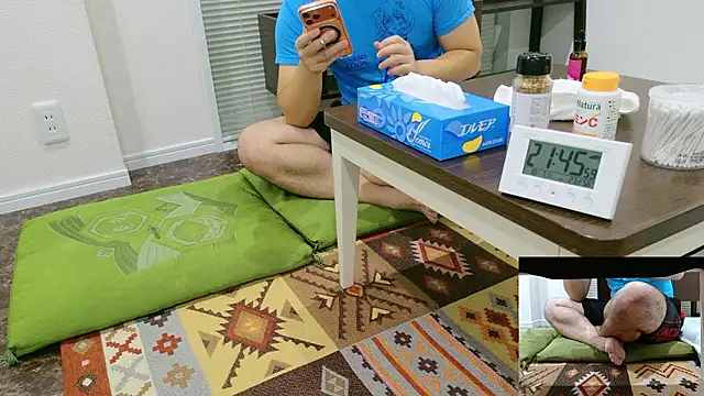 YARASERO-kun online show from October 7, 12:46 pm