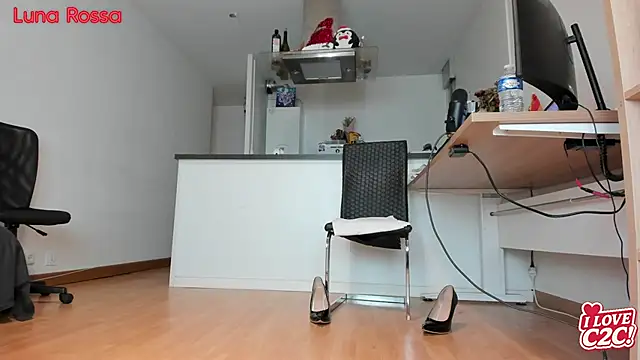 LunaRossaCam online show from February 12, 6:14 pm