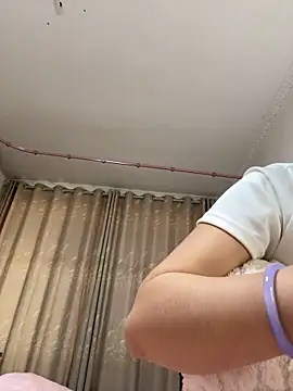 jinj-a online show from March 14, 2:53 am