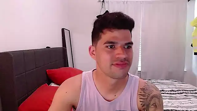 lancebrek online show from February 24, 7:41 pm