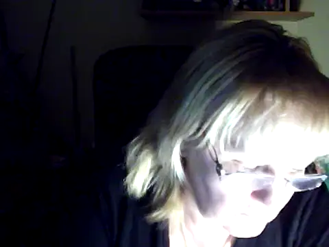 Snapshot of Violet5364 chatting on February 22, 6:30 pm Violet5364 online show from February 22, 6:30 pm
