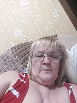 Snapshot of Violet5364 chatting on March 11, 9:10 pm Violet5364 online show from March 11, 9:10 pm