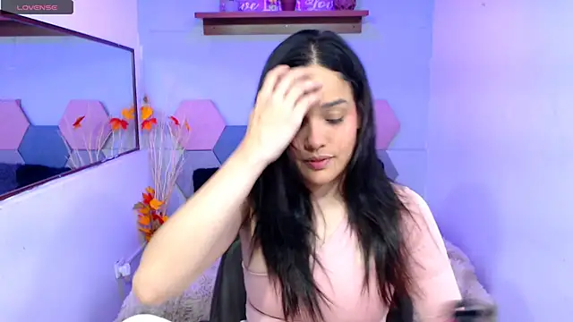 Lana Pearce online show from February 20, 1:08 pm