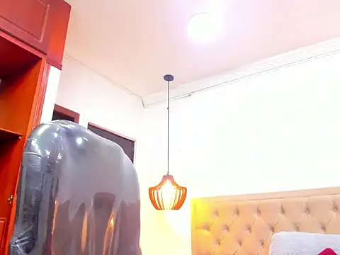 emma purple  online show from November 22, 5:23 pm