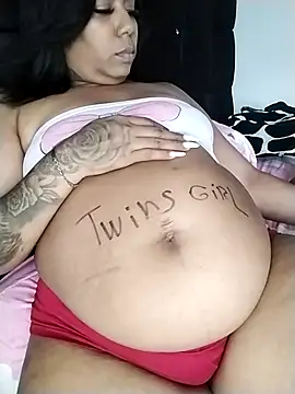 emma purple  online show from April 10, 9:19 pm