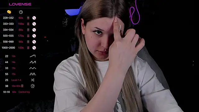 Snapshot of Hazbin_Hotel chatting on February 19, 12:55 pm Hazbin Hotel online show from February 19, 12:55 pm