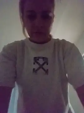 Snapshot of CandieGilson__ chatting on May 9, 10:31 am CandieGilson online show from May 9, 10:31 am