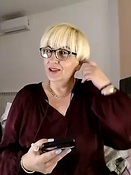 Pumabionda online show from April 7, 4:18 pm