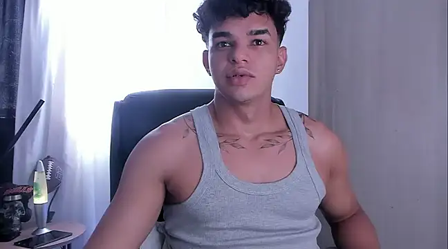 Snapshot of samm_sv chatting on February 12, 6:09 pm samm sv online show from February 12, 6:09 pm