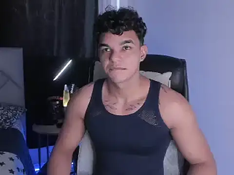 Snapshot of samm_sv chatting on March 2, 10:38 pm samm sv online show from March 2, 10:38 pm