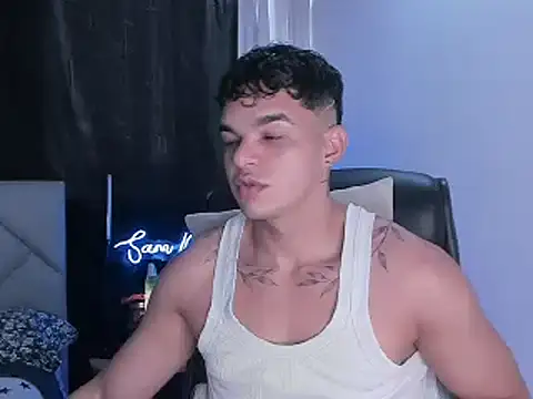 Snapshot of samm_sv chatting on March 9, 10:41 pm samm sv online show from March 9, 10:41 pm