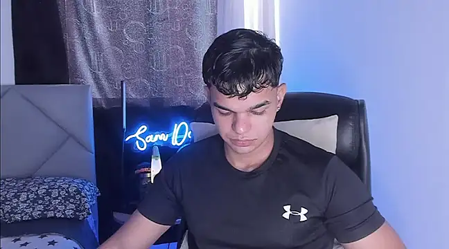 Snapshot of samm_sv chatting on March 10, 9:29 pm samm sv online show from March 10, 9:29 pm