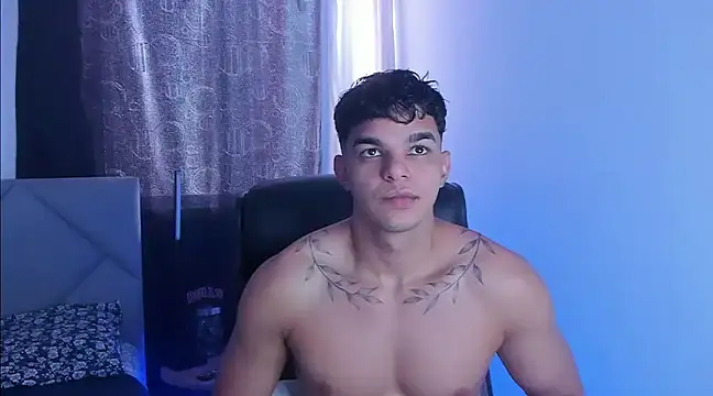 Snapshot of samm_sv chatting on March 19, 9:05 pm samm sv online show from March 19, 9:05 pm