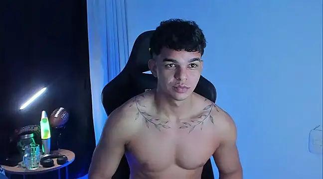 Snapshot of samm_sv chatting on March 23, 6:58 am samm sv online show from March 23, 6:58 am