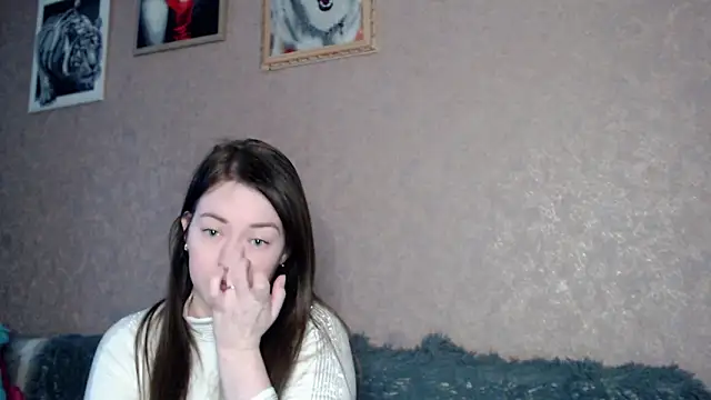 Snapshot of babysue89 chatting on February 6, 11:35 am babysue89 online show from February 6, 11:35 am