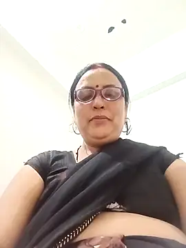 Kiyara8 online show from March 2, 1:05 pm