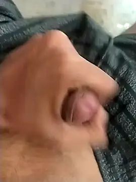 Snapshot of dreamboy3345 chatting on November 16, 4:51 am dreamboy3345 online show from November 16, 4:51 am