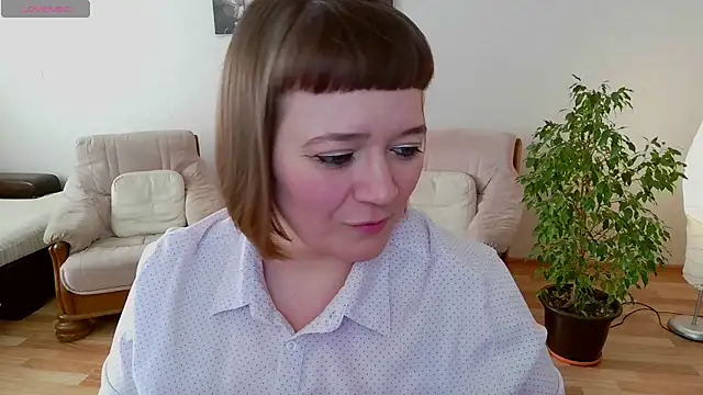 LizaMilfa online show from March 6, 7:47 am