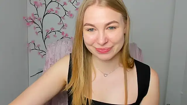 Snapshot of Dana_flowers chatting on June 21, 5:32 am Dana flowers online show from June 21, 5:32 am