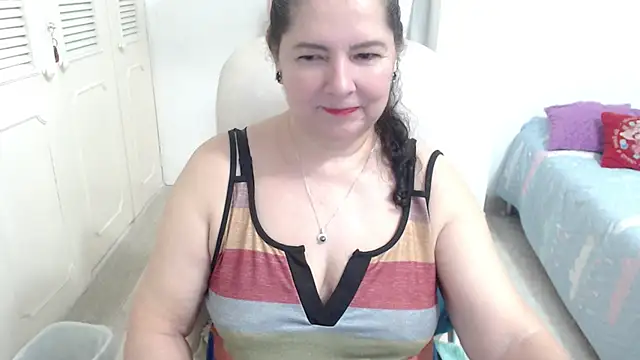 leonela 69 online show from April 21, 1:29 am