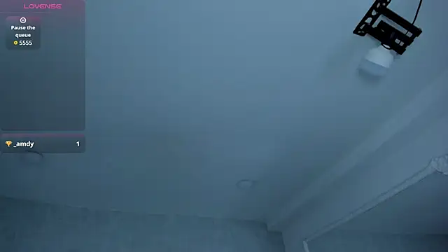 Snapshot of EmiliaRose_ chatting on April 25, 9:34 pm EmiliaRose online show from April 25, 9:34 pm