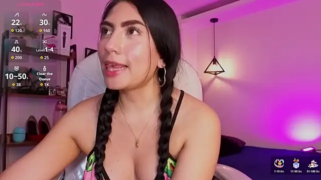 Miller Vanessa  online show from November 4, 8:41 pm