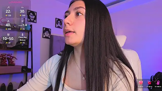 Snapshot of Miller_Vanessa_ chatting on April 28, 8:47 pm Miller Vanessa online show from April 28, 8:47 pm