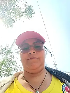 promiscuous-indecent-momm online show from March 26, 2:55 pm