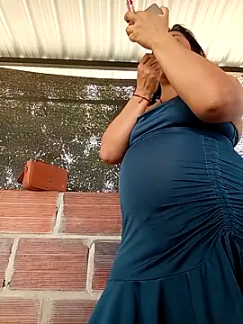 promiscuous-indecent-momm online show from April 5, 3:42 pm