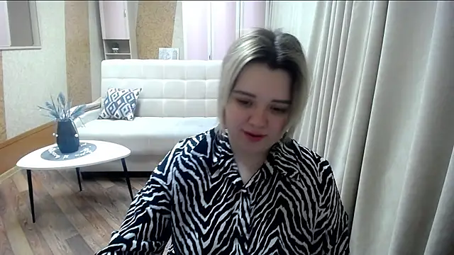 Snapshot of Finna_39 chatting on February 25, 6:20 pm Finna 39 online show from February 25, 6:20 pm