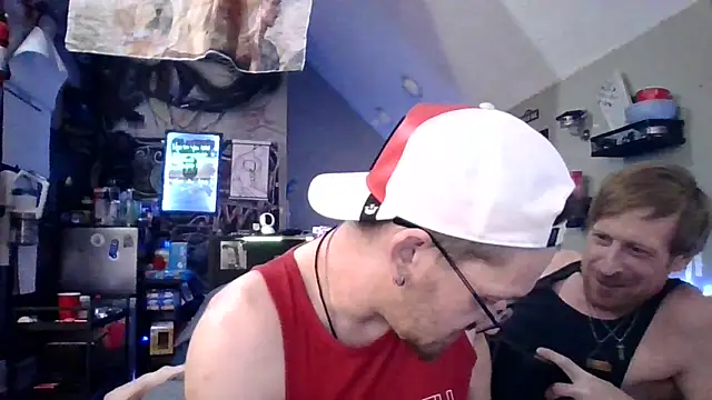 Snapshot of Sk00byJaXxX212 chatting on March 28, 4:01 am Sk00byJaXxX212 online show from March 28, 4:01 am