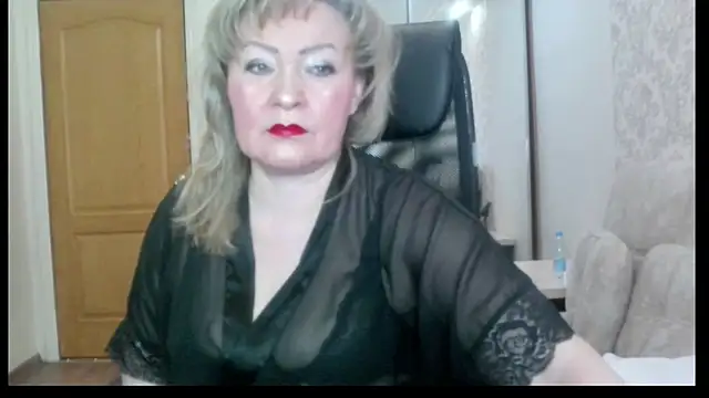 Victoria secrets  online show from April 15, 4:30 am