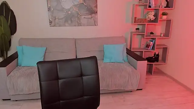 GabriellaMays online show from April 9, 5:07 am